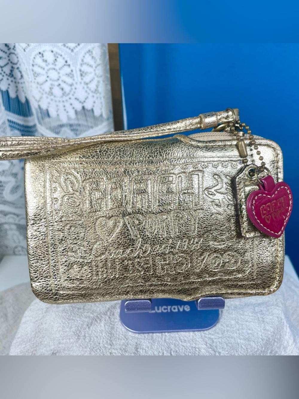 Coach Poppy Metallic Gold Wristlet 3.5 H x 5 L Rare/Retired